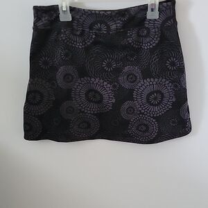 *TRANQUILITY by Colorado Clothing black print skort.  Size S